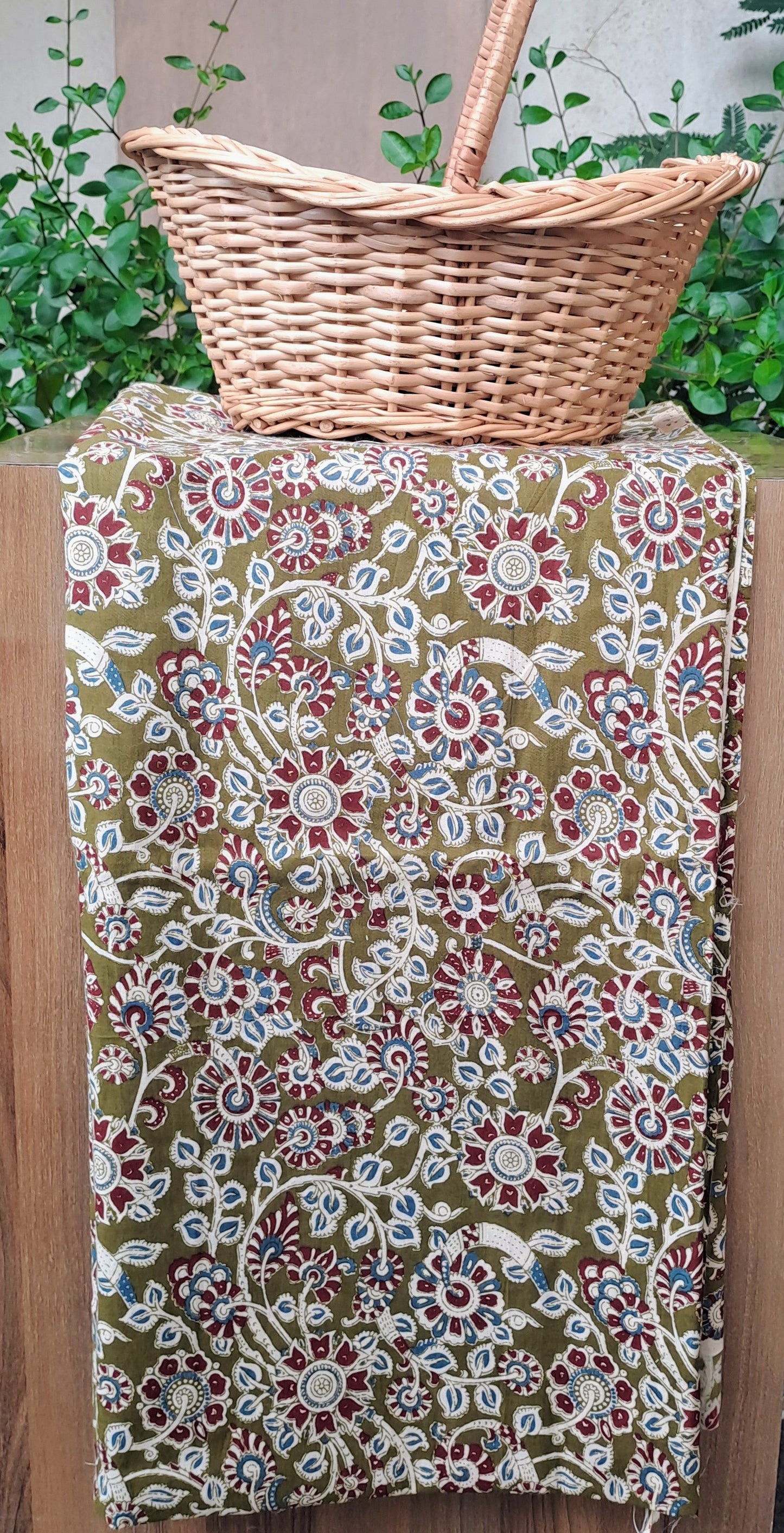 OLIVE GREEN HANDBLOCKED COTTON PRECUT 2.5M FABRIC