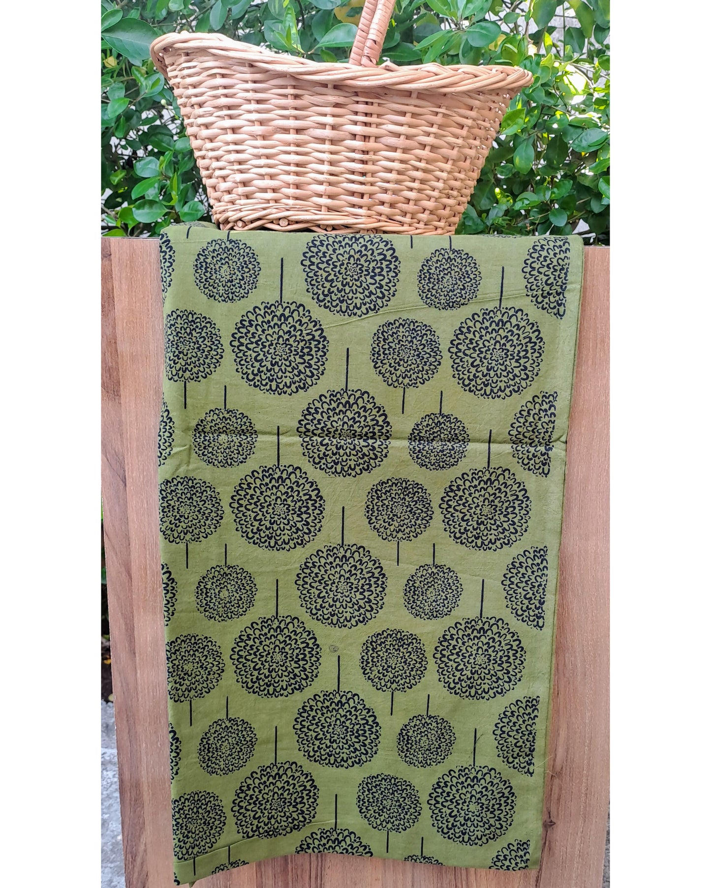 OLIVE GREEN HANDBLOCKED COTTON PRECUT 2.5M FABRIC