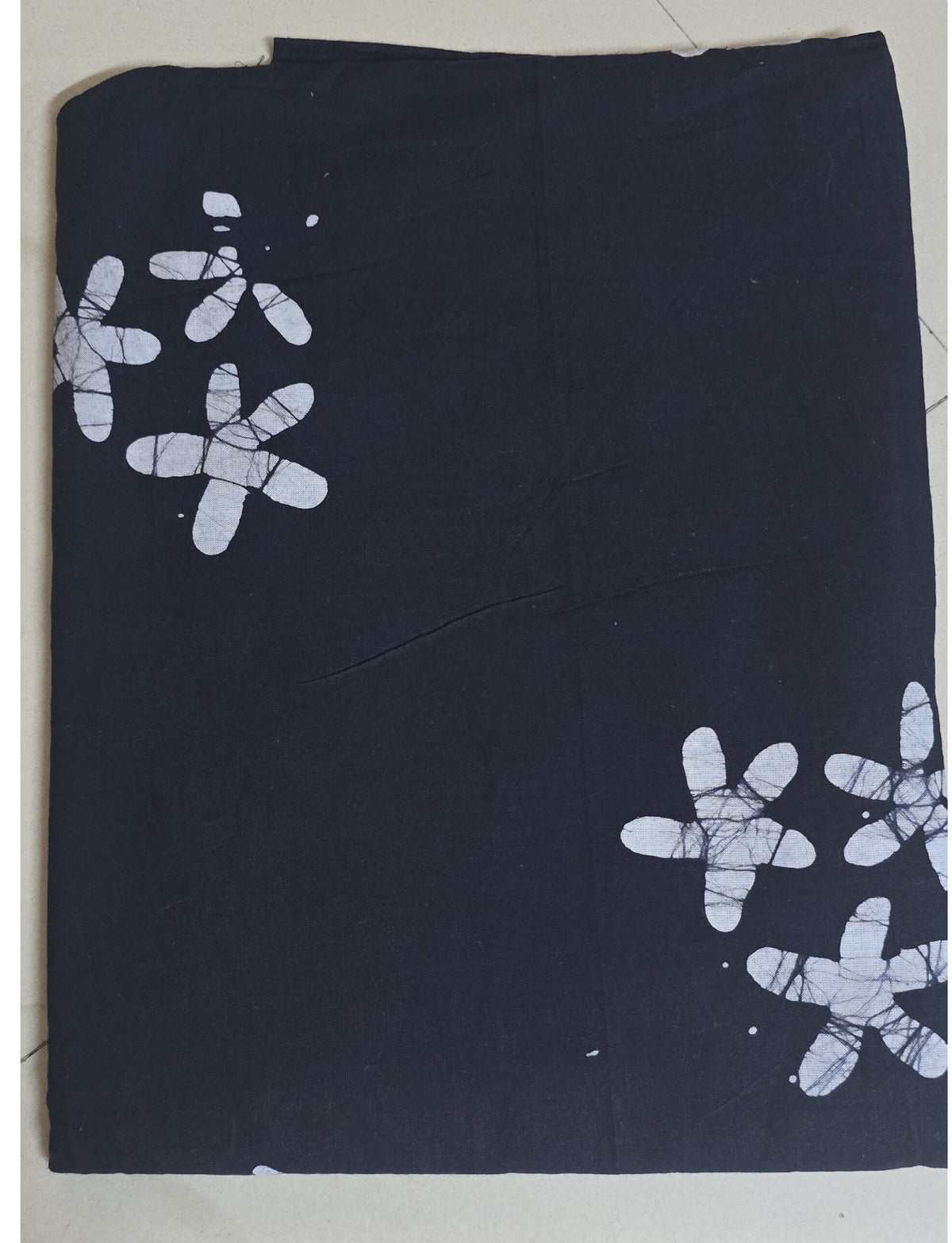 BLACK BATIK HANDBLOCKED COTTON PRECUT 2.5M FABRIC