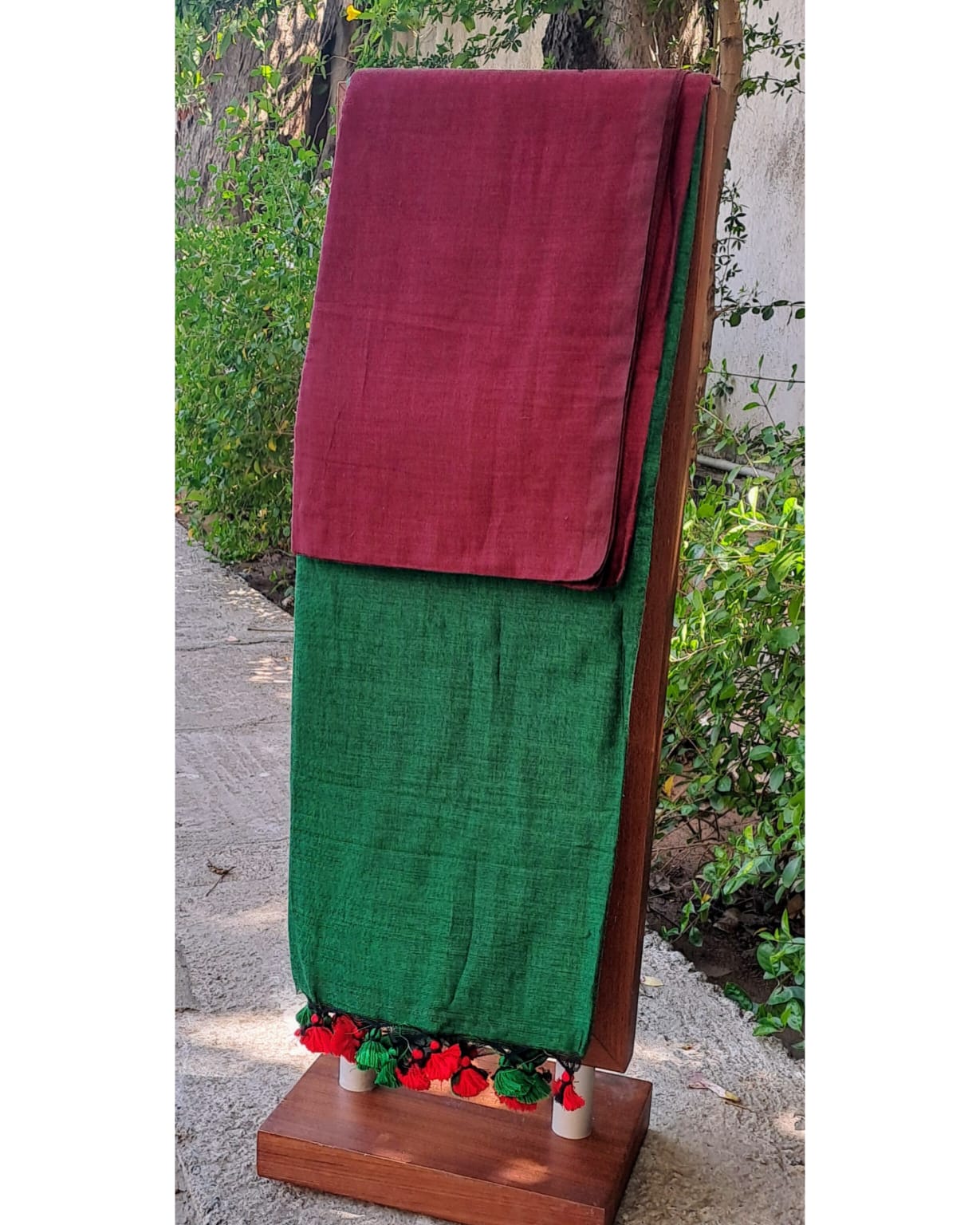 MAROON DUAL TONE KHADHI SAREE