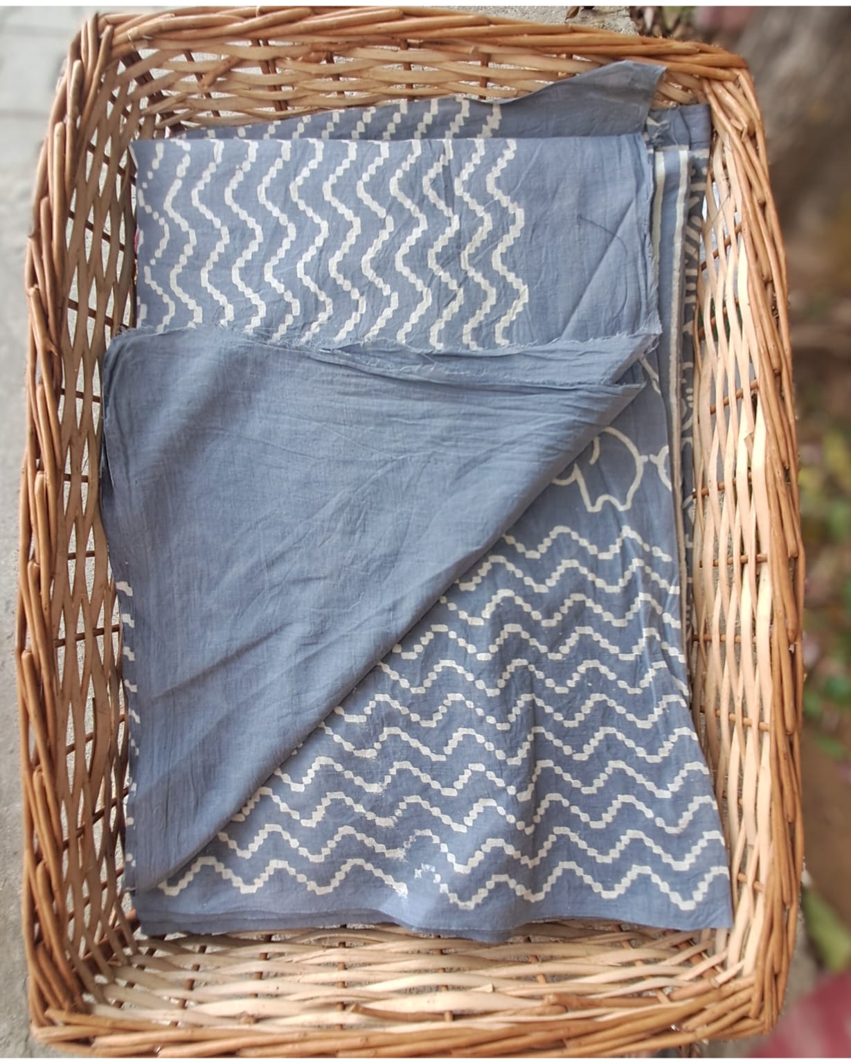 GREY HANDBLOCK MULMUL SAREE