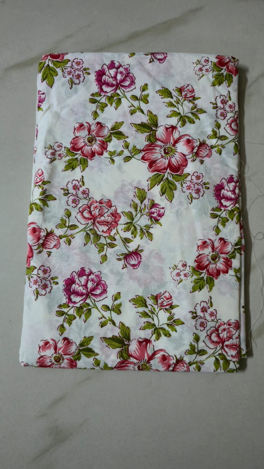 WHITE HANDBLOCKED COTTON PRECUT 2.5M FABRIC