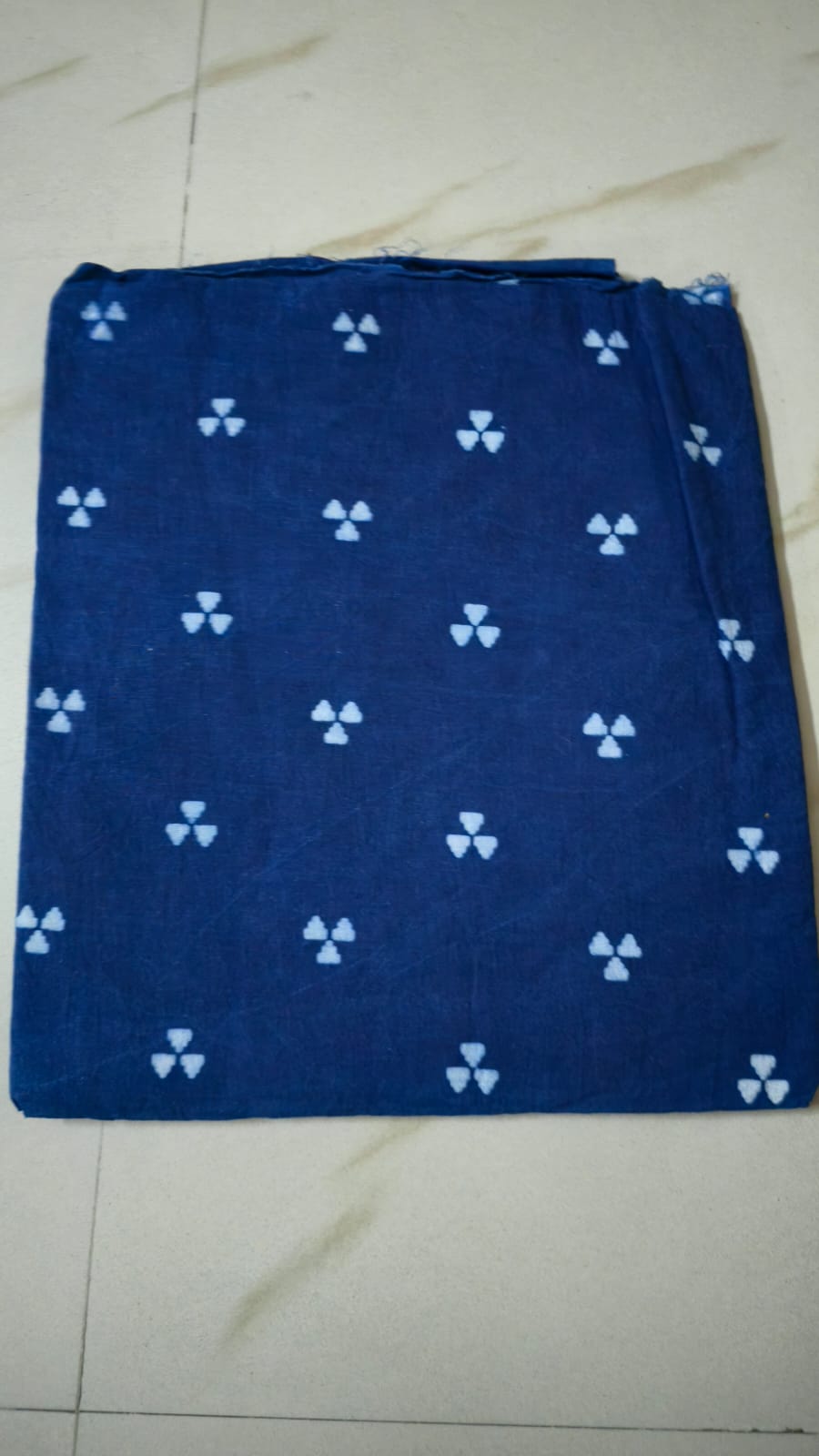 BLUE HANDBLOCKED COTTON PRECUT 2.5M FABRIC