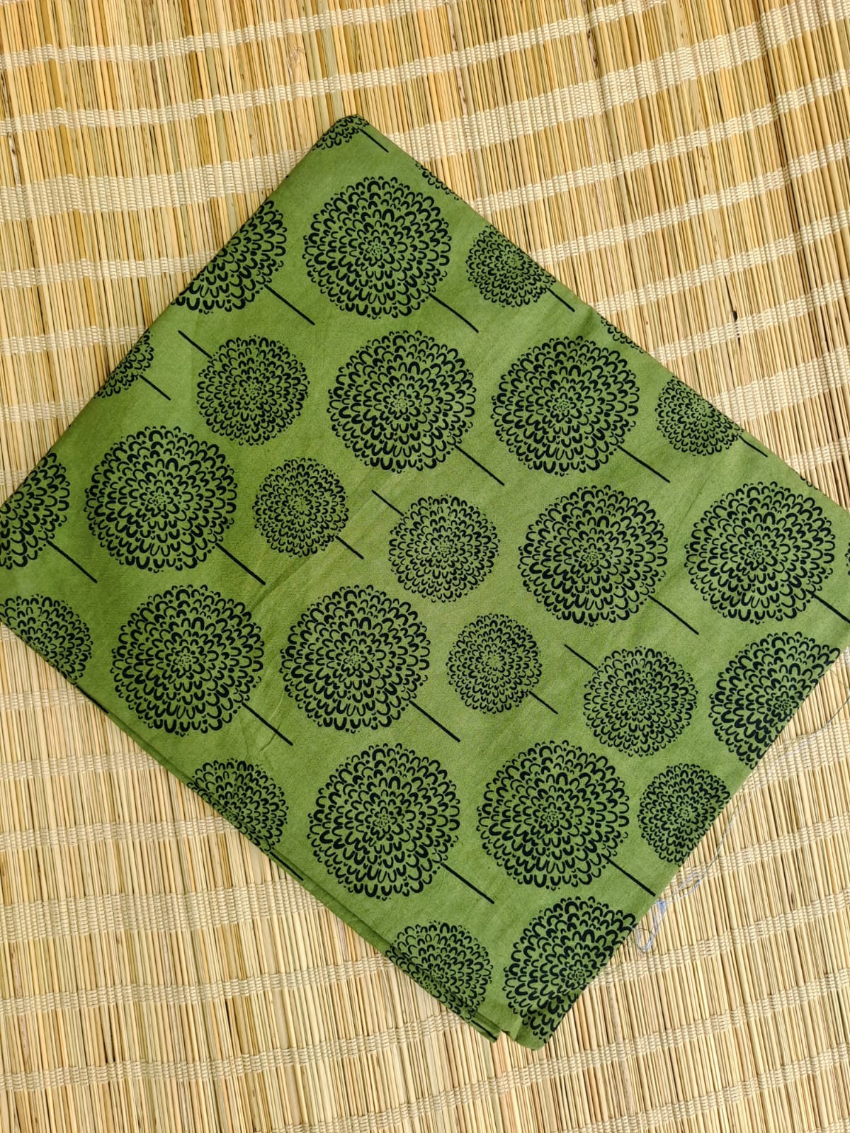 OLIVE GREEN HANDBLOCKED COTTON PRECUT 2.5M FABRIC