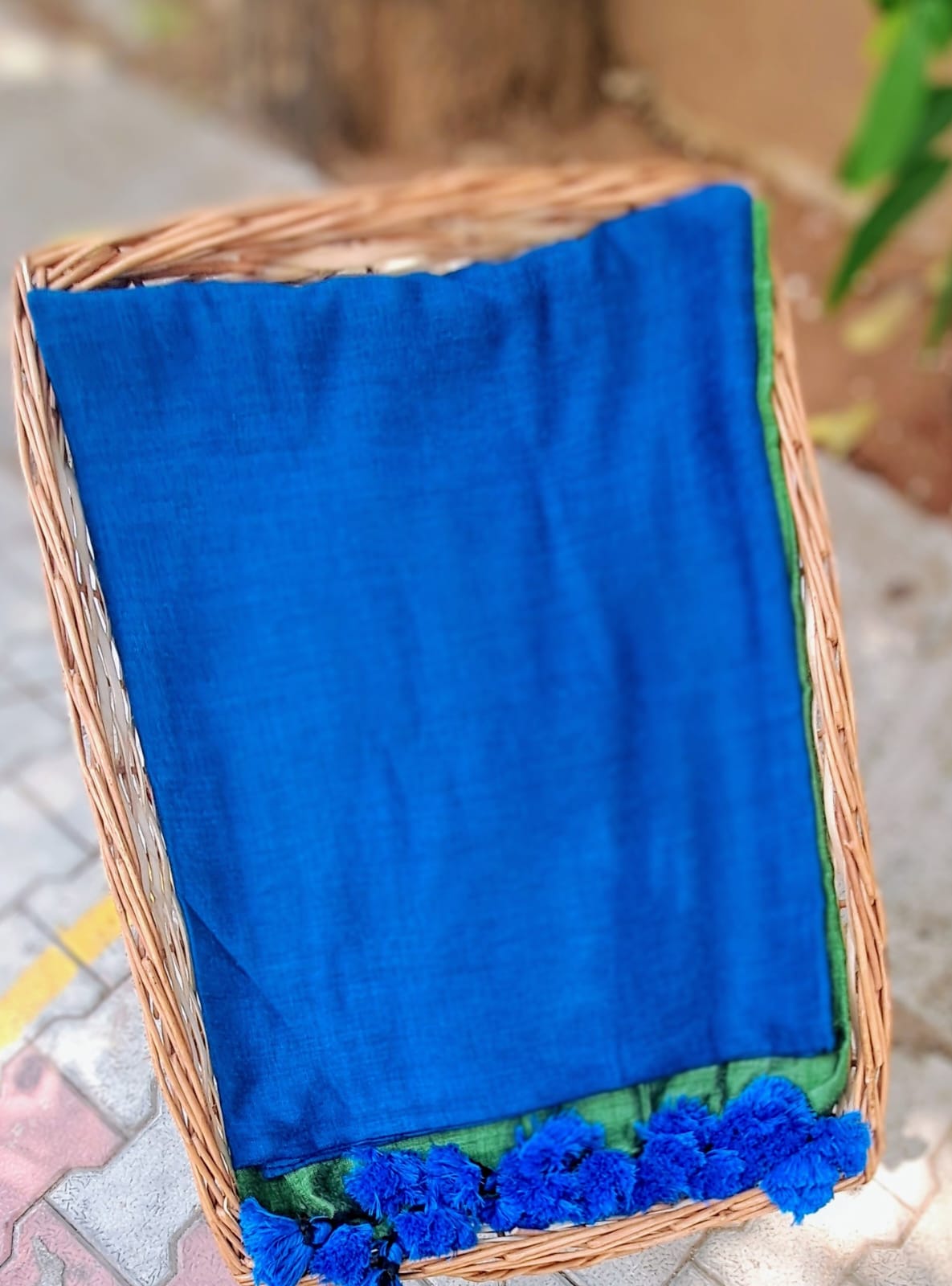 PEACOCK BLUE & GREEN DUAL TONE KHADHI SAREE