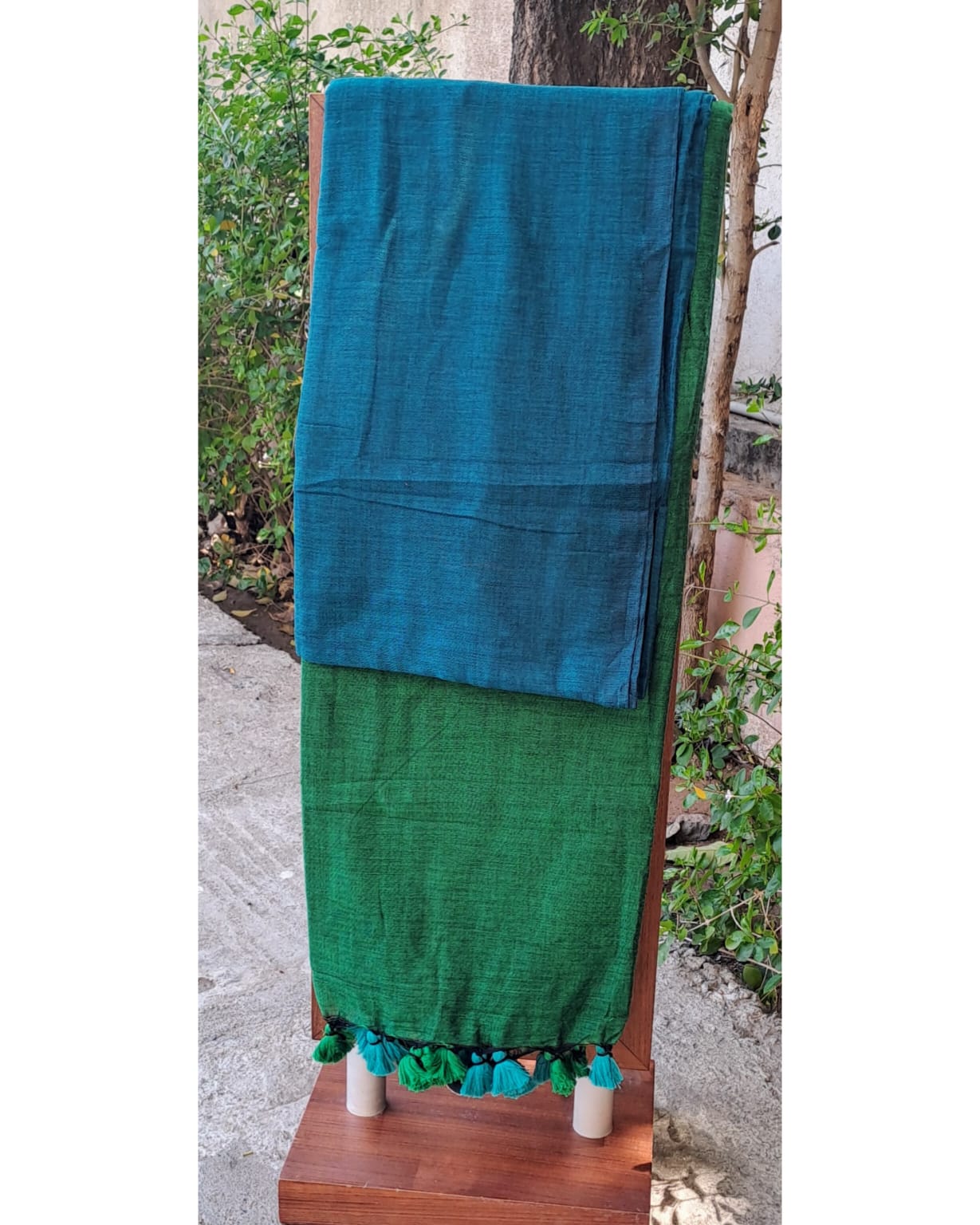 TEAL & GREEN DUAL TONE KHADHI SAREE