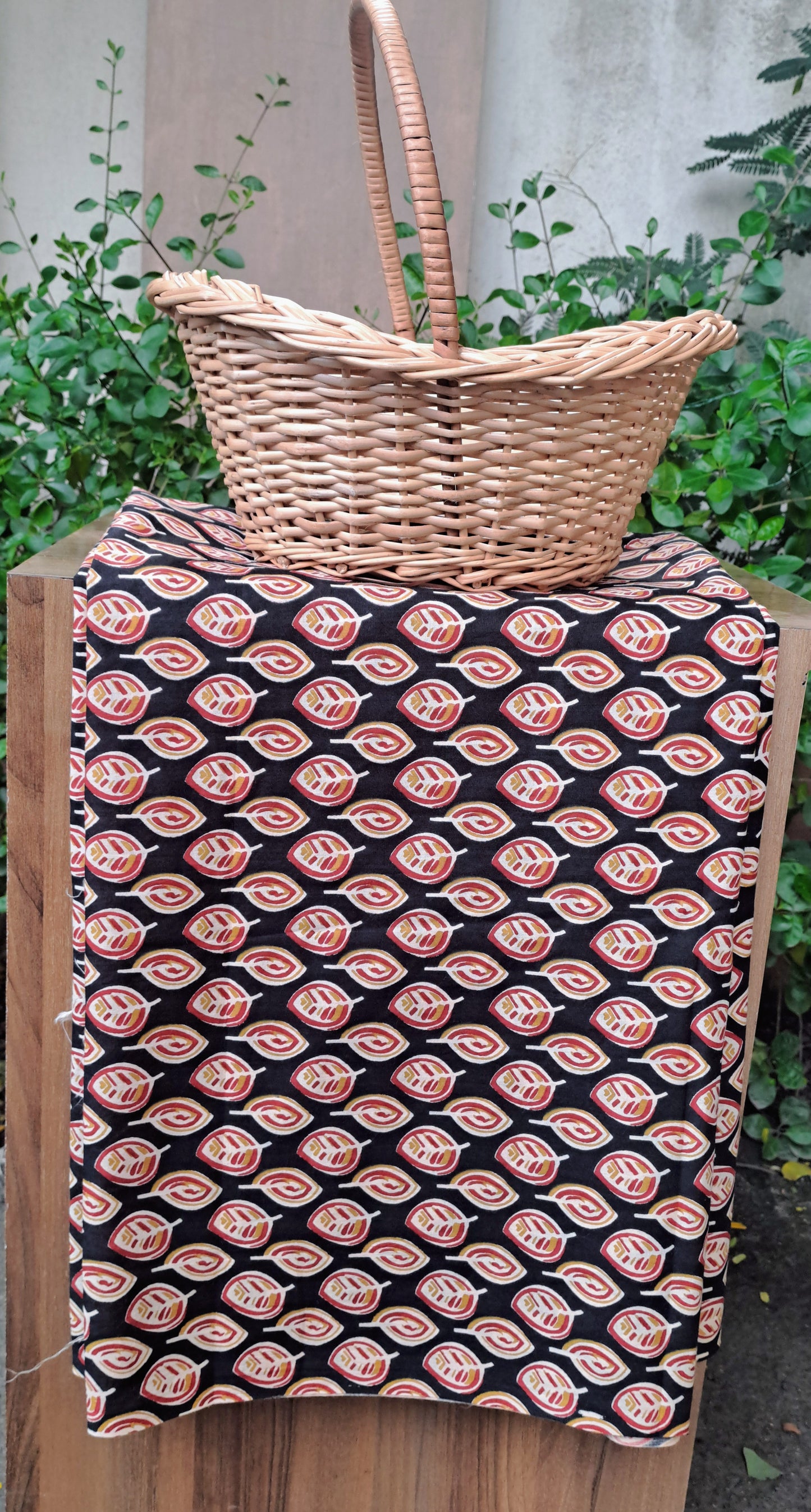 BROWN HANDBLOCKED COTTON PRECUT 2.5M FABRIC