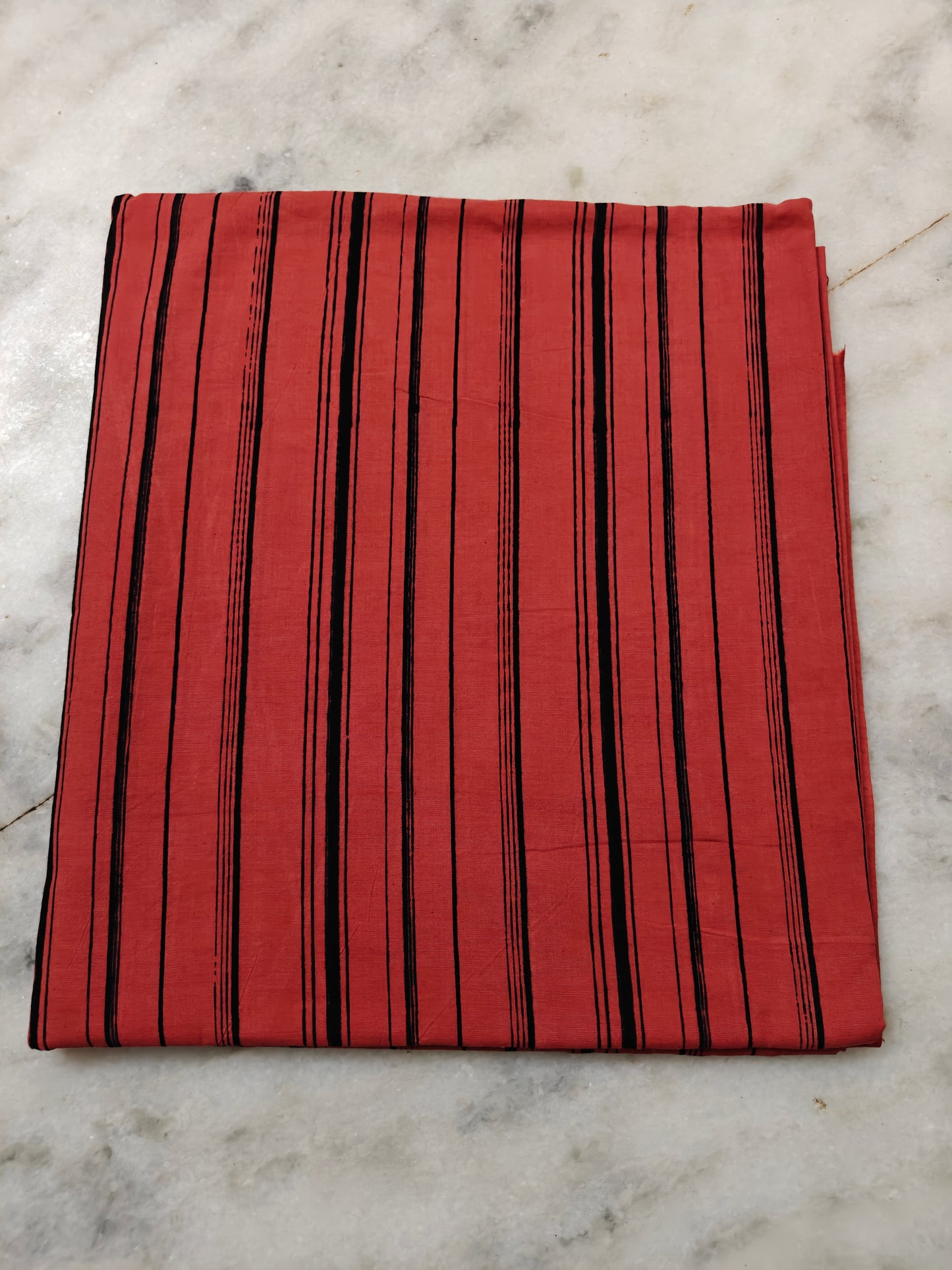RUSTED RED HANDBLOCKED COTTON PRECUT 2.5M FABRIC