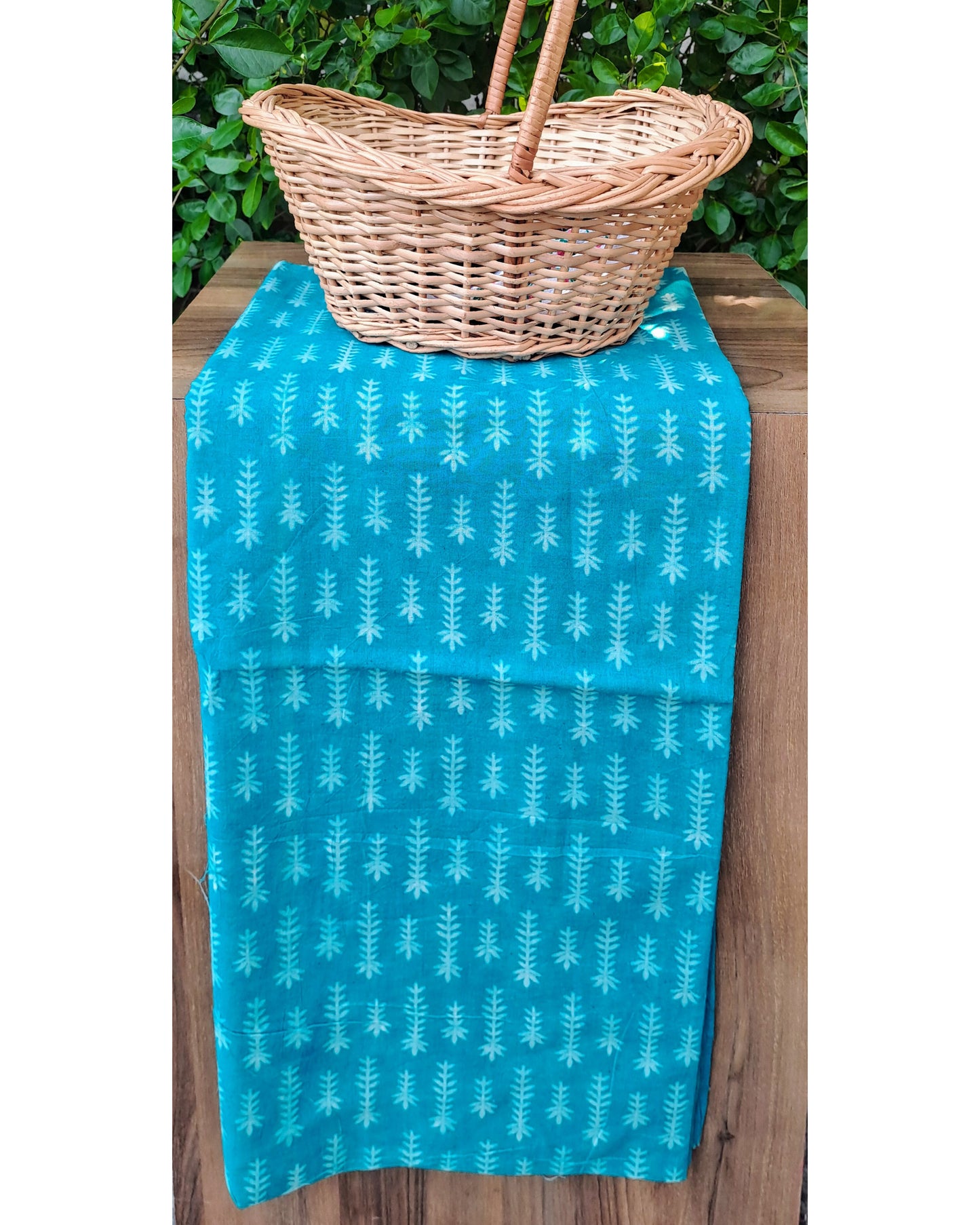 LIGHT BLUE HANDBLOCKED COTTON PRECUT 2.5M FABRIC