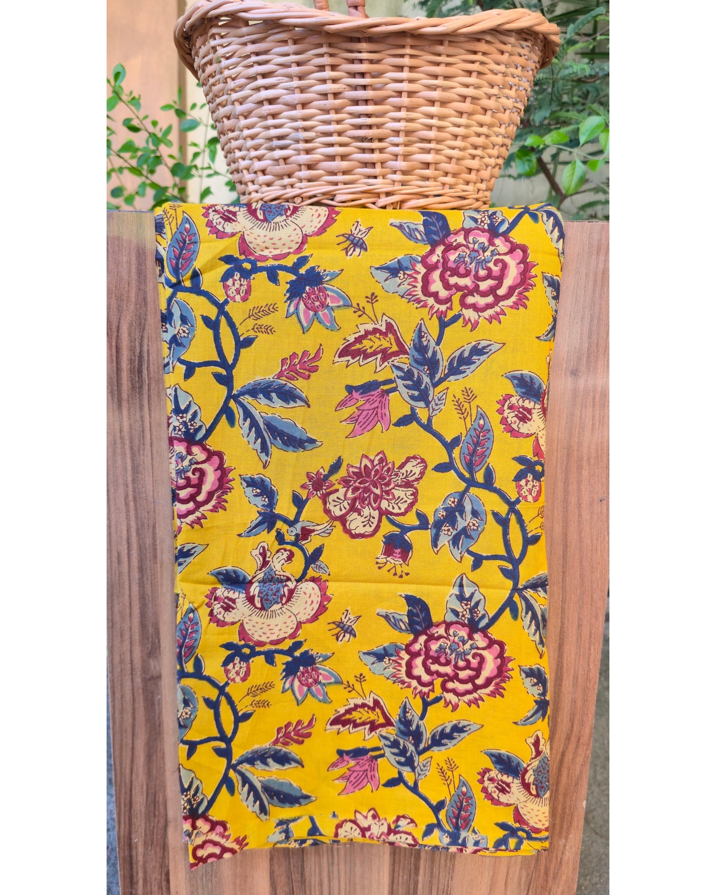 YELLOW HANDBLOCKED COTTON PRECUT 2.5M FABRIC