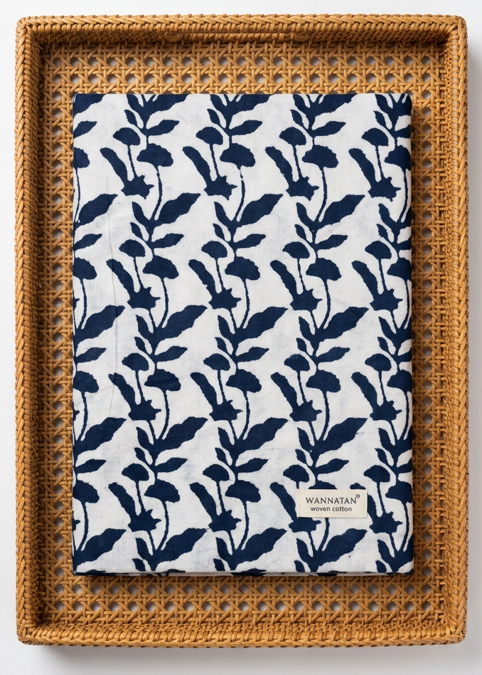 INDIGO HANDBLOCKED COTTON PRECUT 2.5M FABRIC