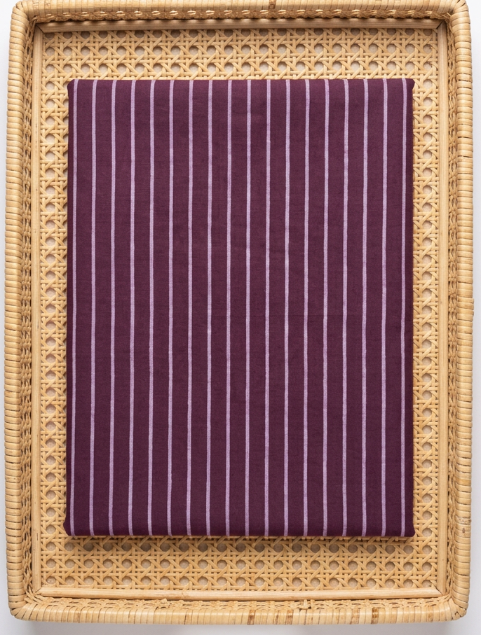 MAROON HANDBLOCKED COTTONPRECUT 2.5M FABRIC