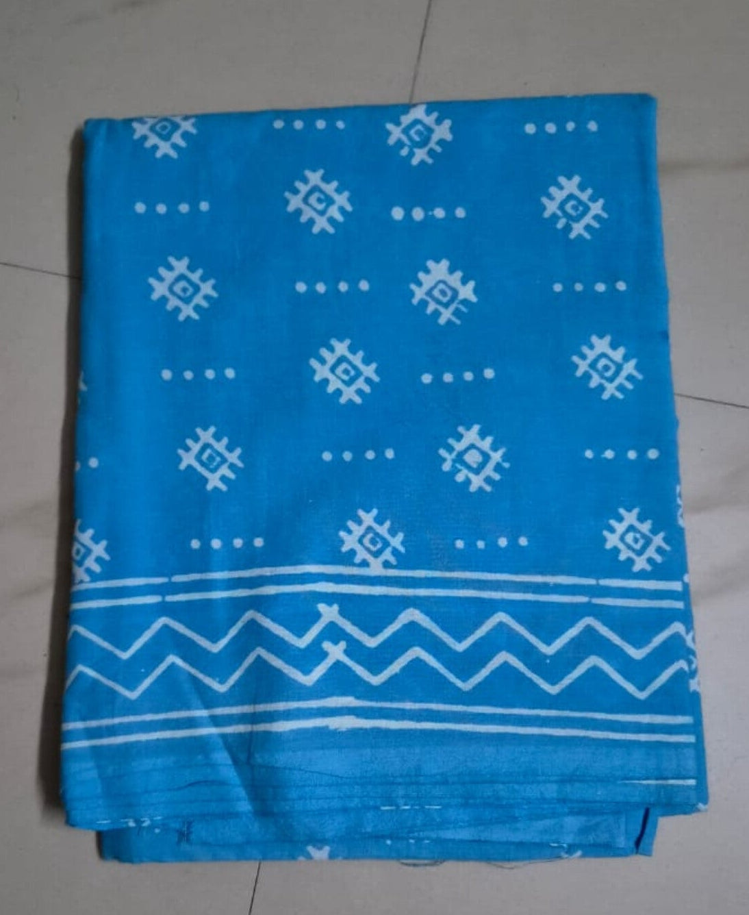 BLUE HANDBLOCKED COTTON PRECUT 2.5M FABRIC