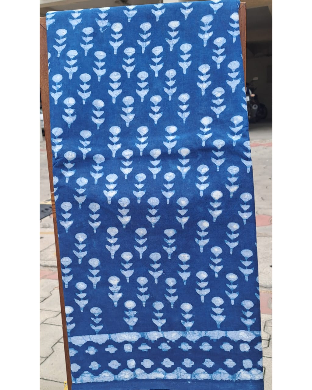 INDIGO HANDBLOCK  MULMUL SAREE