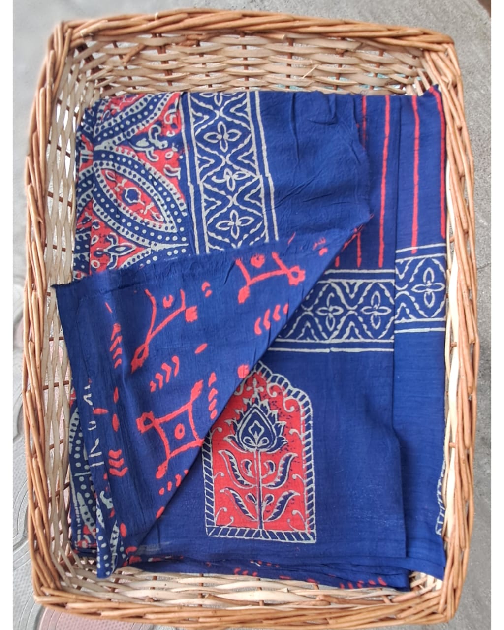 BLUE GEOMETRIC HANDBLOCK  MULMUL SAREE