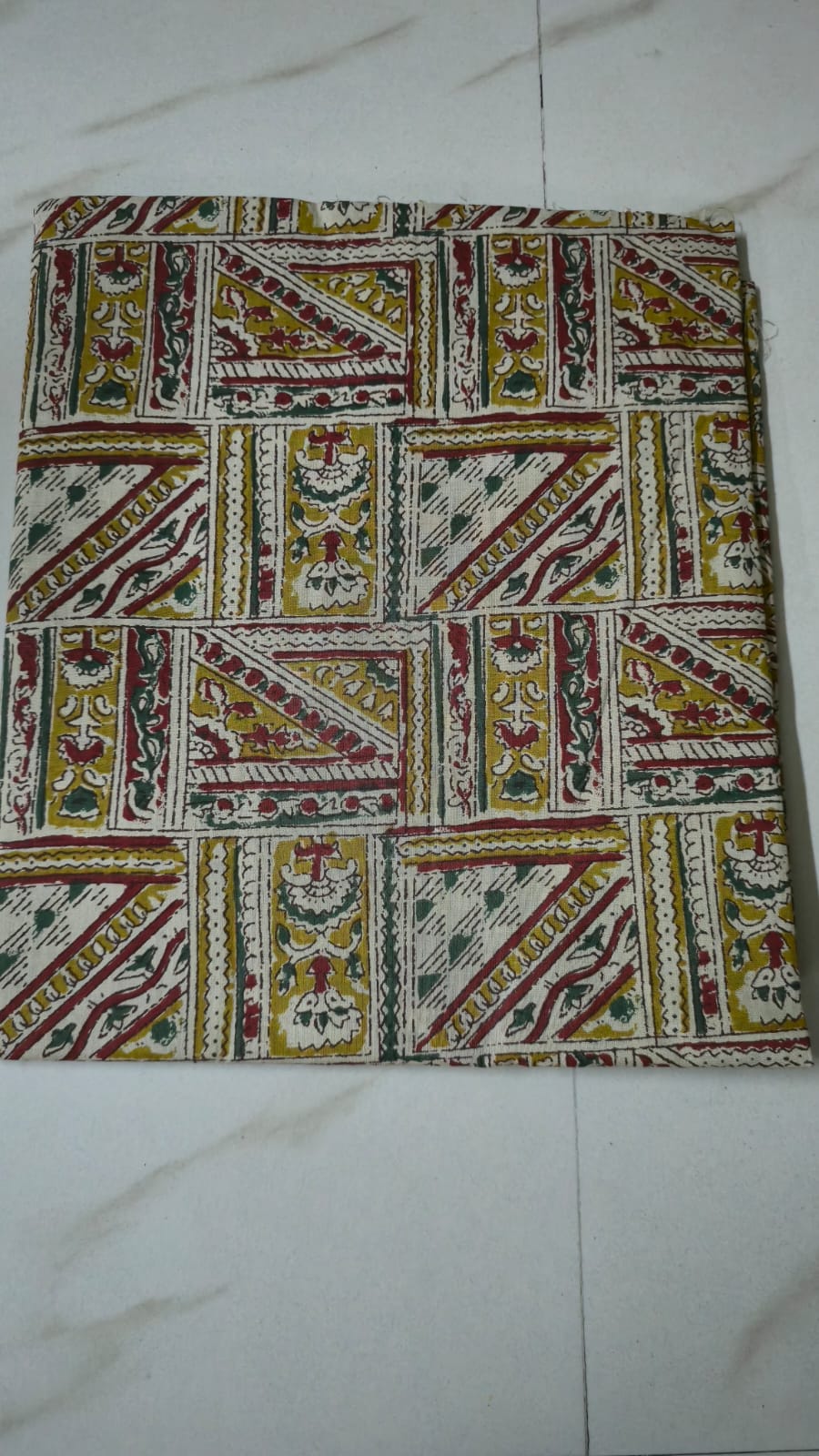 HANDBLOCKED COTTON PRECUT 2.5M FABRIC