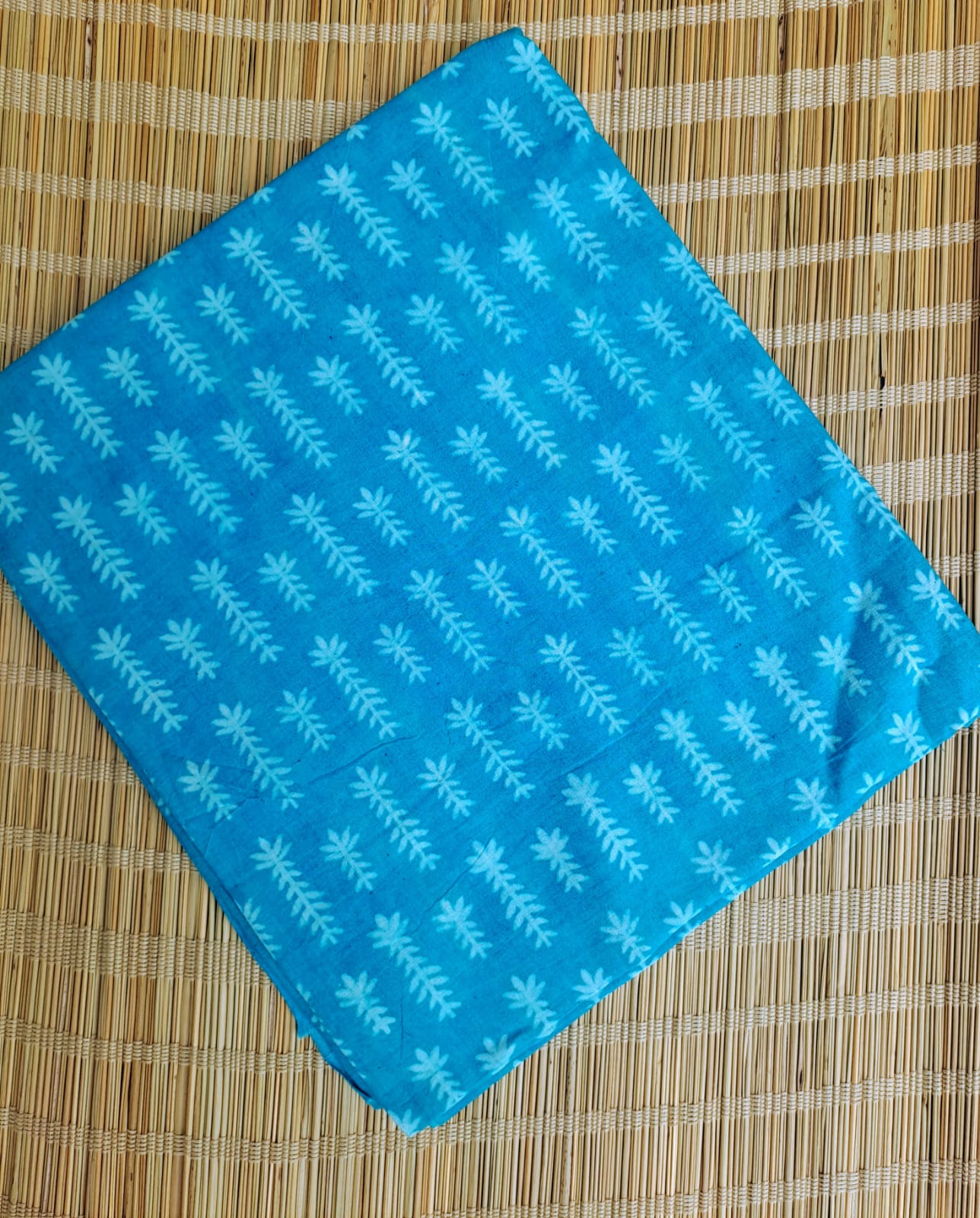 LIGHT BLUE HANDBLOCKED COTTON PRECUT 2.5M FABRIC