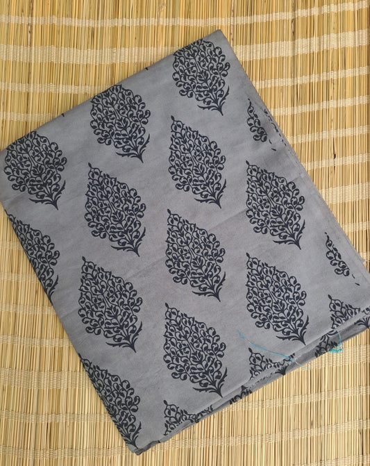 GREY HANDBLOCKED COTTON PRECUT 2.5 FABRIC