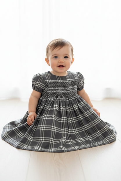 GREY HANDBLOCKED  COTTON  PRECUT 2.5M FABRIC