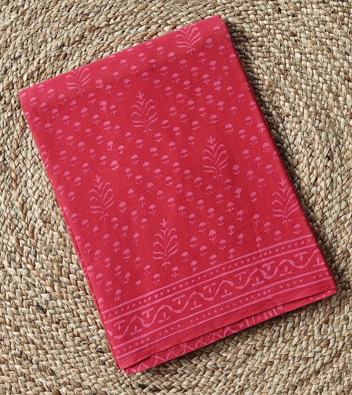 TOMATO RED COLOUR HANDBLOCK MULMUL SAREE