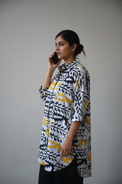 BLACK BATIK HANDBLOCKED COTTON PRECUT 2.5M FABRIC