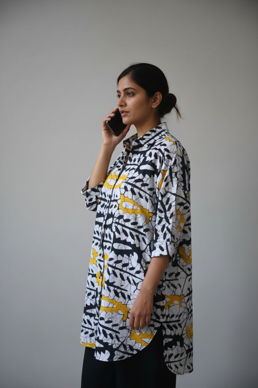 BLACK BATIK HANDBLOCKED COTTON PRECUT 2.5M FABRIC