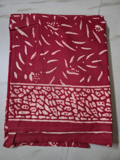 MAROON HANDBLOCKED COTTON PRECUT 2.5M FABRIC