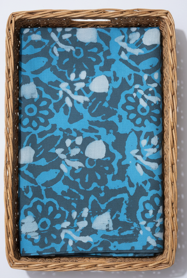 TURQUOISE BLUE HANDBLOCKED COTTON PRECUT 2.5M FABRIC