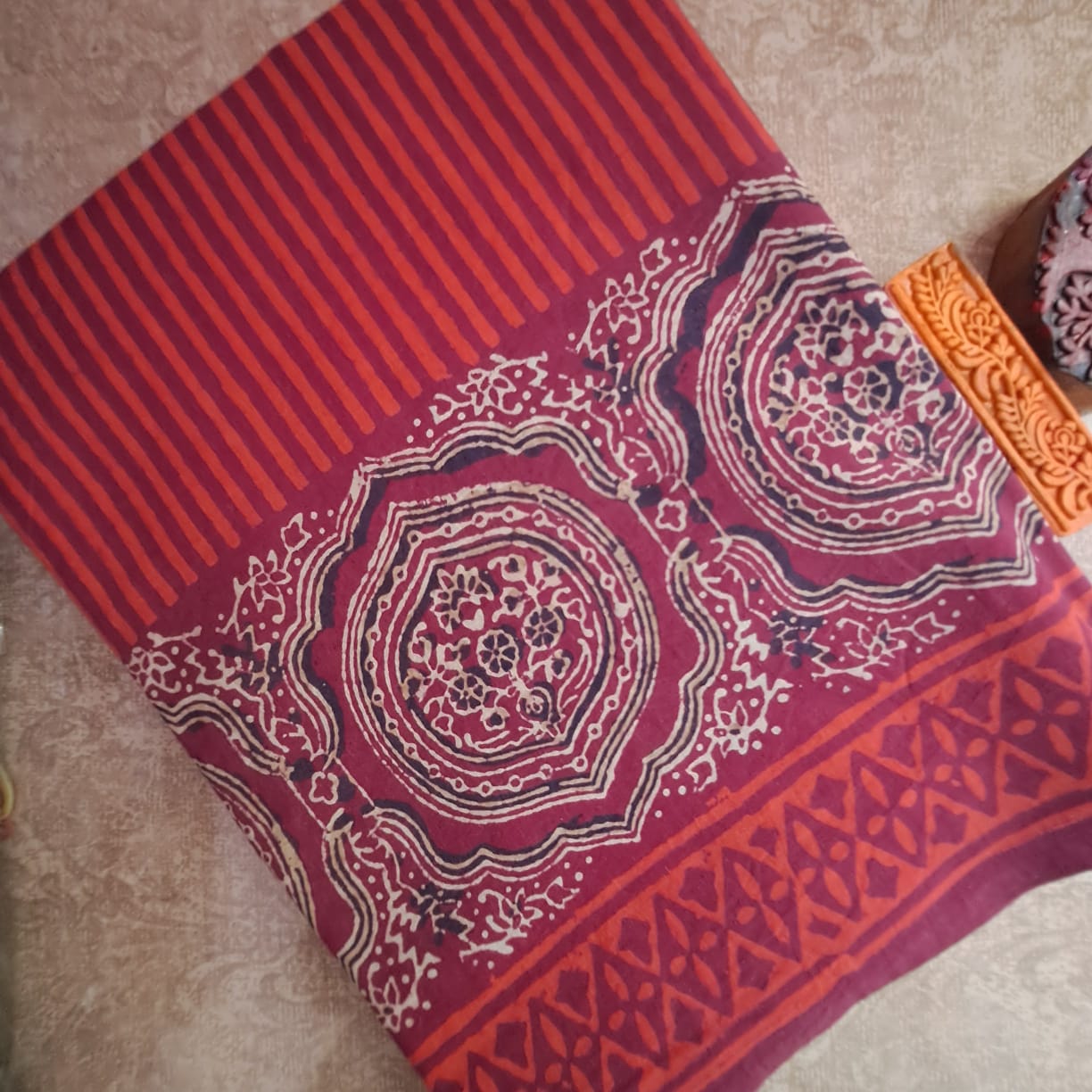 RED GEOMETRIC HANDBLOCK  MULMUL SAREE